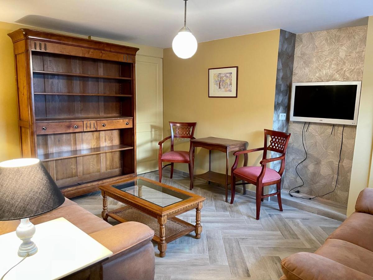 Villa Les Pimprenelles Beauraing Esterno foto